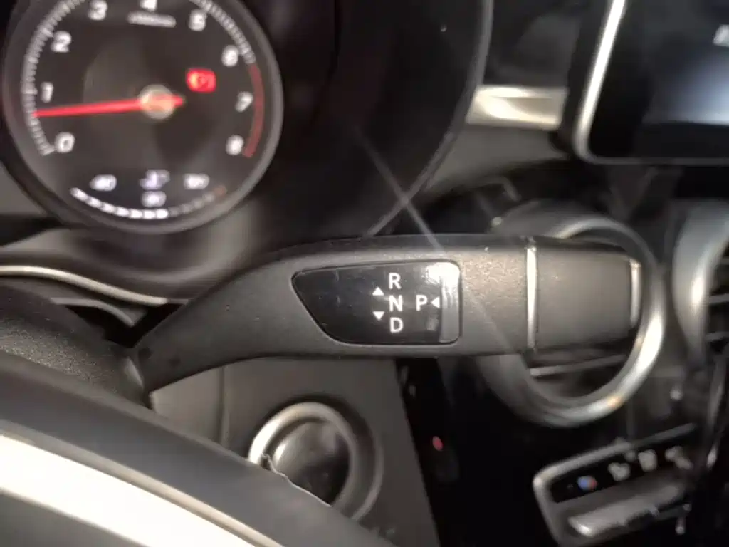 Mercedes-Benz GLC 2019 GLC 200 4MATIC