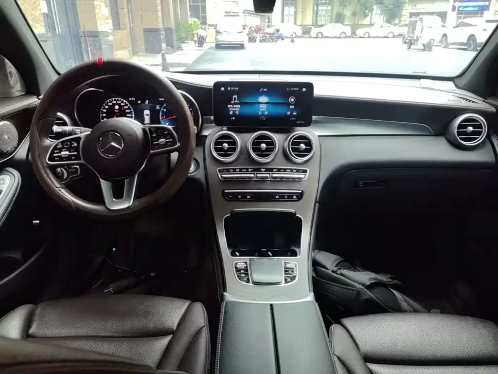 Mercedes-Benz GLC — миниатюра 10