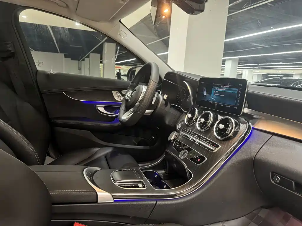 Mercedes-Benz C-Class — миниатюра 13