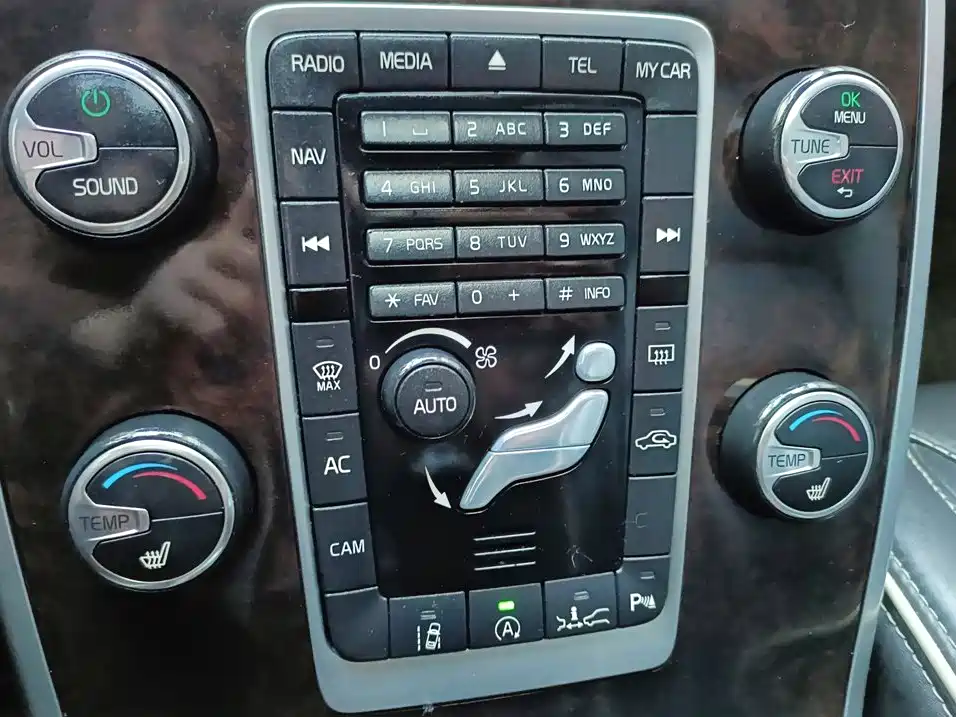 Volvo S80L — миниатюра 19