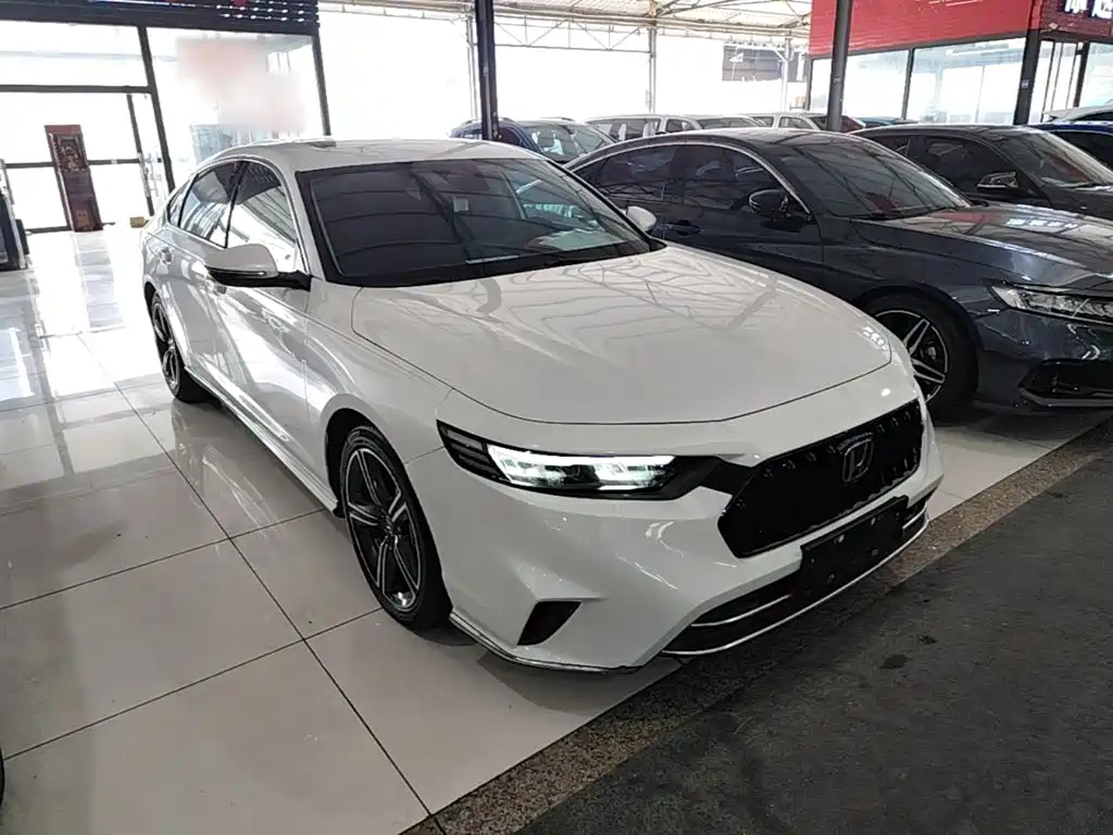 Honda Inspire — миниатюра 4