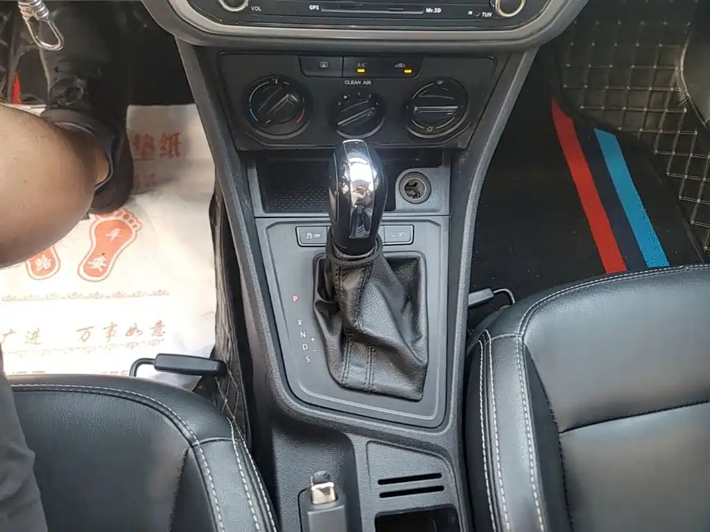 Volkswagen Lavida — миниатюра 14
