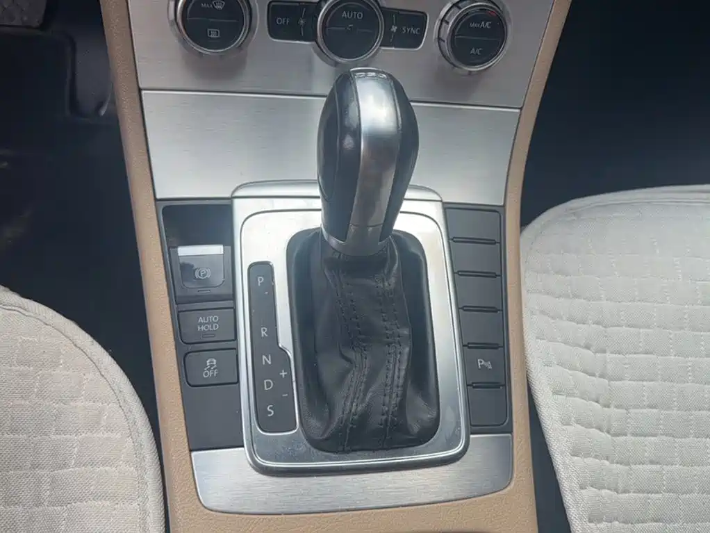 Volkswagen CC — миниатюра 10