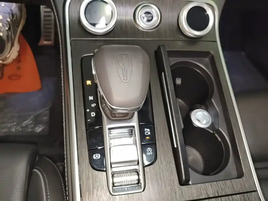 Hongqi Hongqi H9 — миниатюра 14