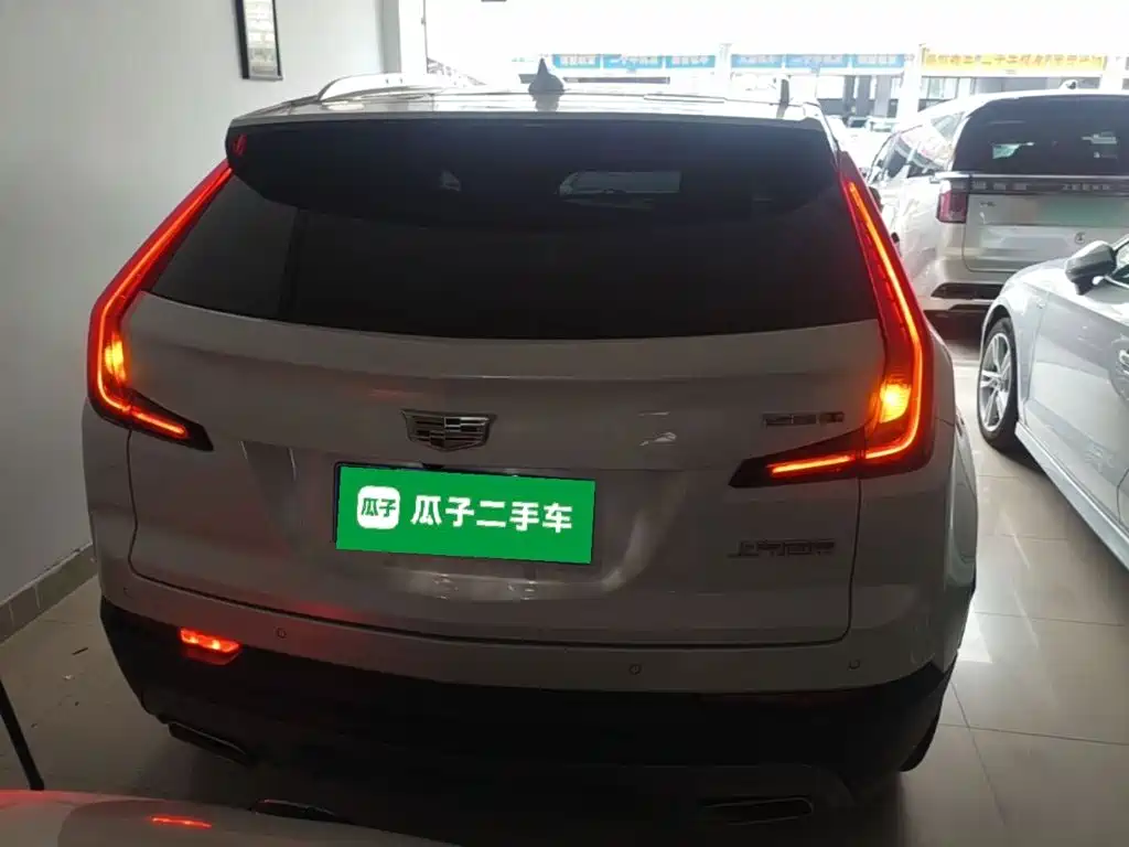 Cadillac XT4 — миниатюра 6