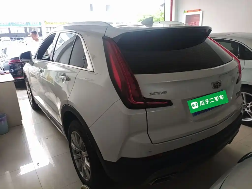 Cadillac XT4 — миниатюра 5
