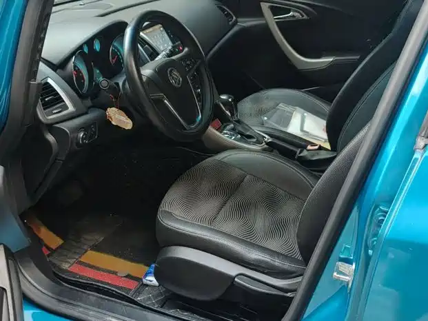 Buick Excelle — миниатюра 12