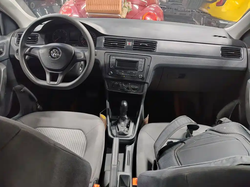 Volkswagen Santana — миниатюра 10