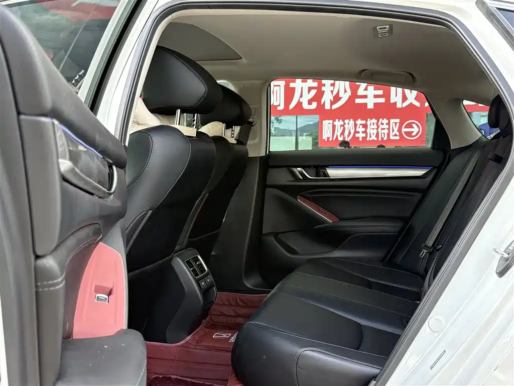 Honda Accord — миниатюра 7
