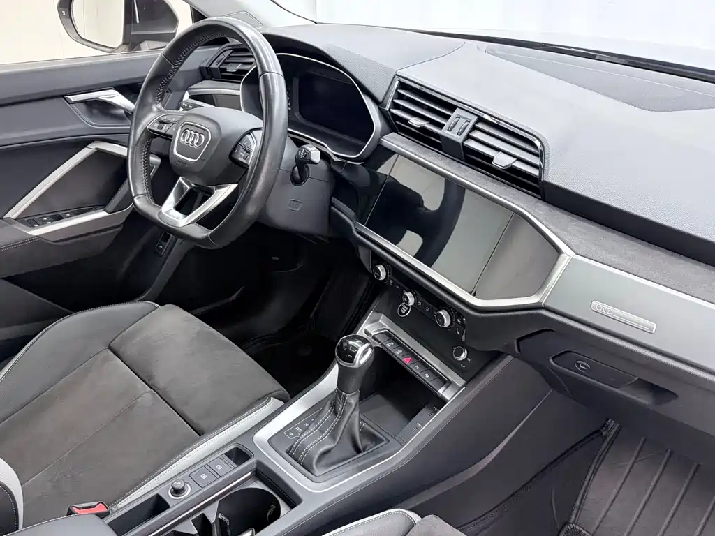Audi Q3 — миниатюра 21