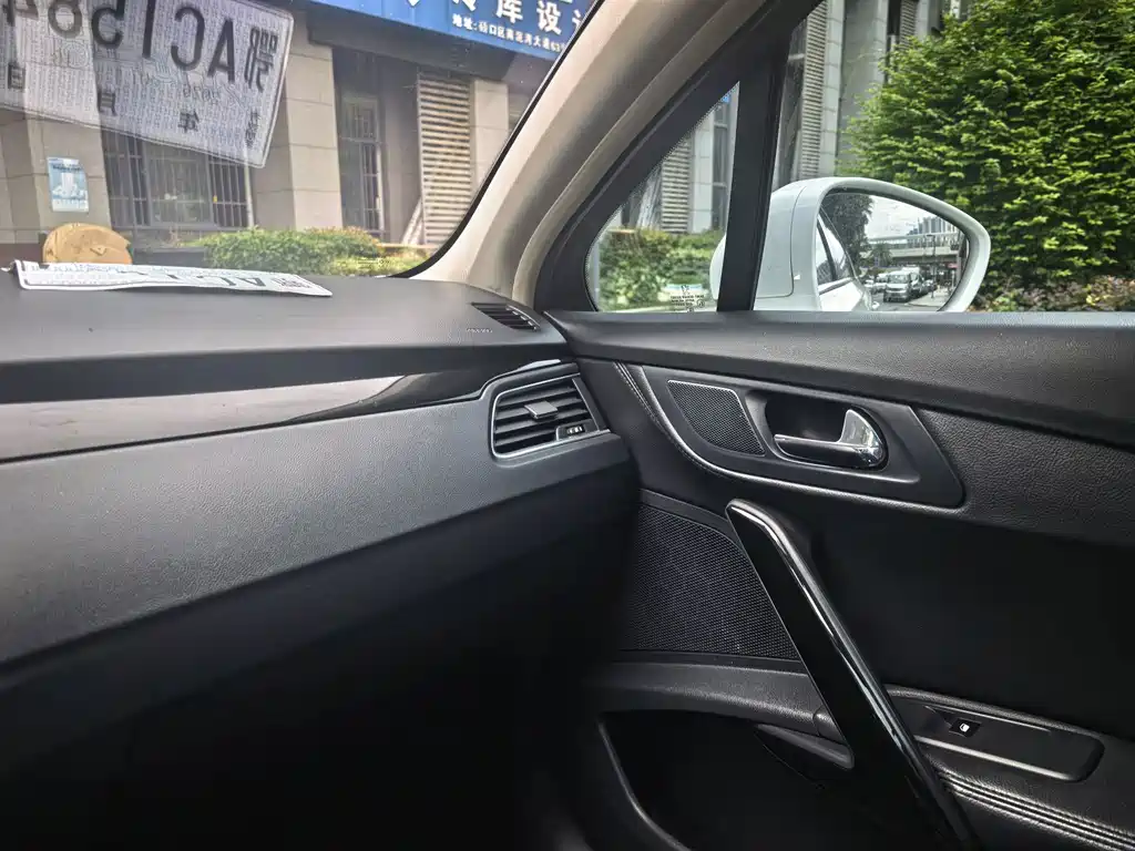 Peugeot 508 — миниатюра 16