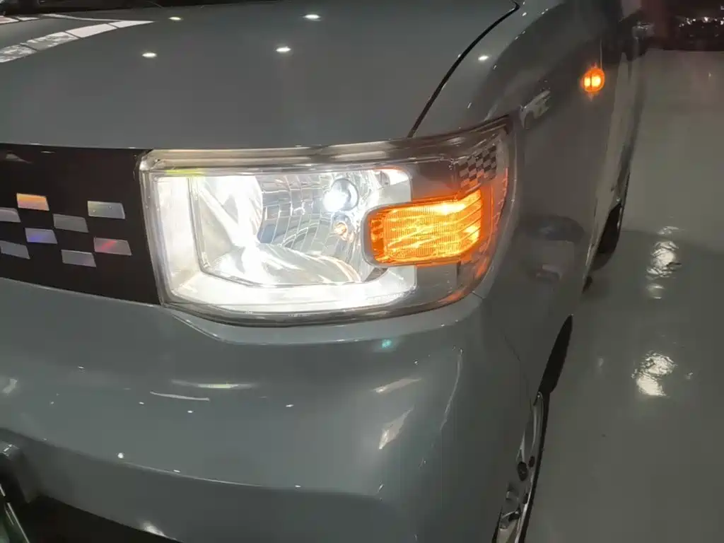 Wuling MINIEV — миниатюра 24