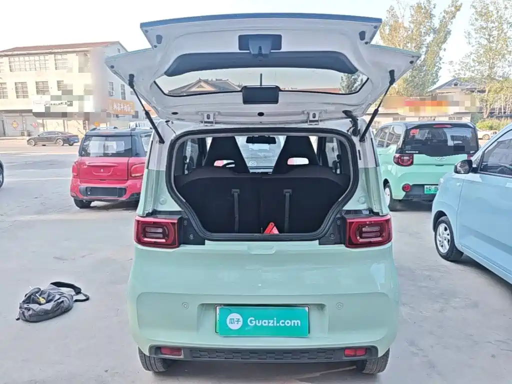 Wuling MINIEV — миниатюра 19