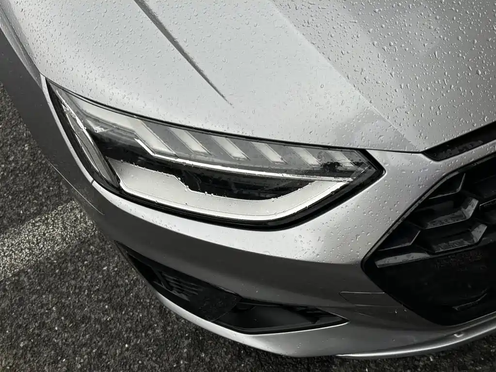 Audi A4L — миниатюра 14