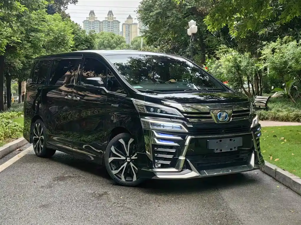 Toyota Vellfire 2020 2.5L HV Luxury