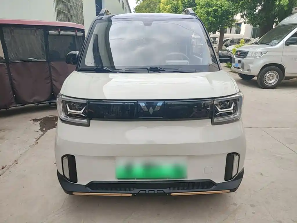 Wuling MINIEV — миниатюра 3