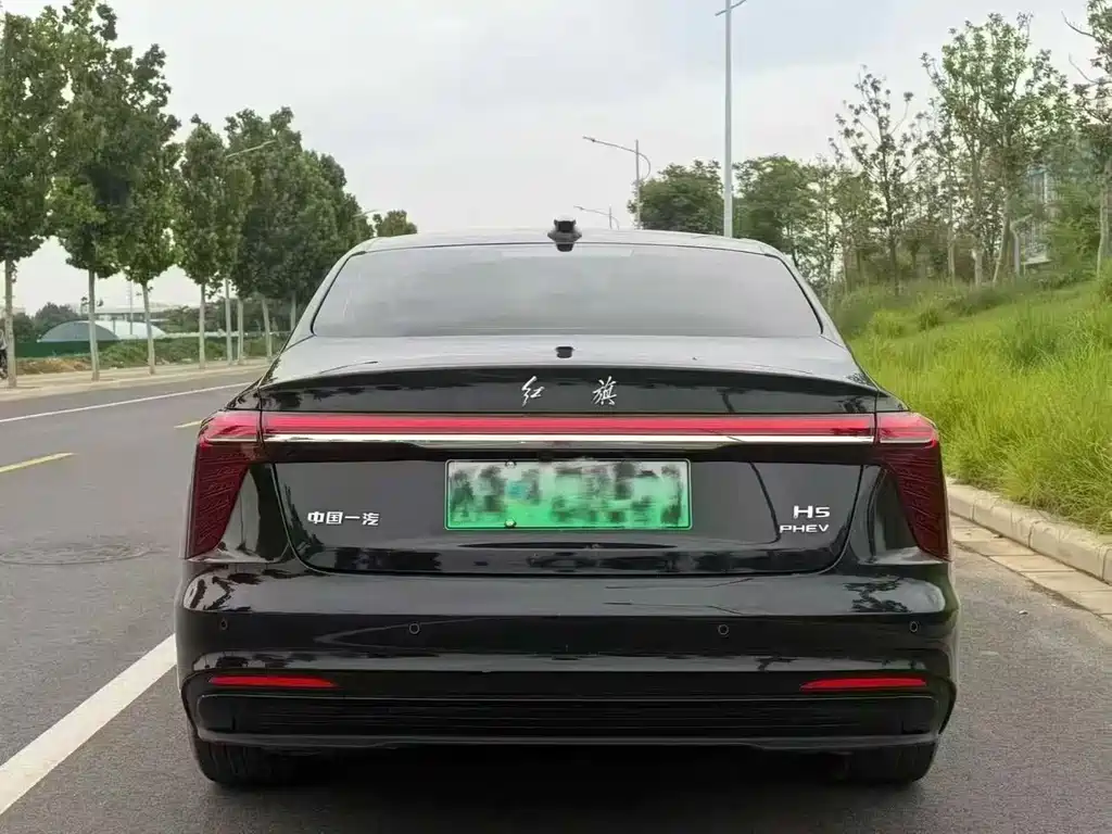 Hongqi Hongqi H5 PHEV — миниатюра 8