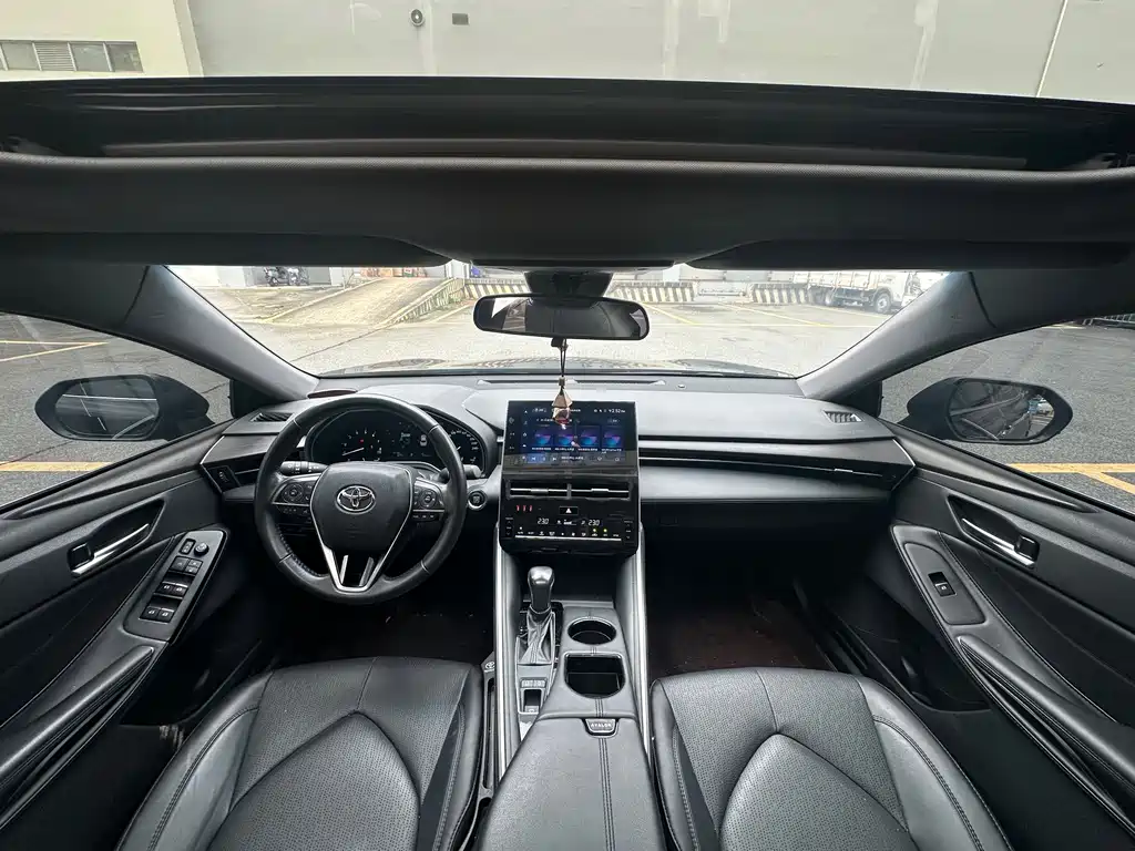 Toyota Avalon — миниатюра 16