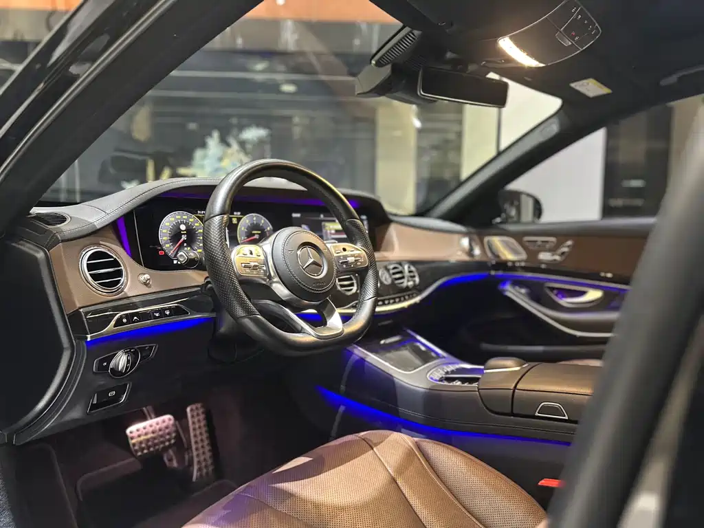Mercedes-Benz S-Class — миниатюра 4
