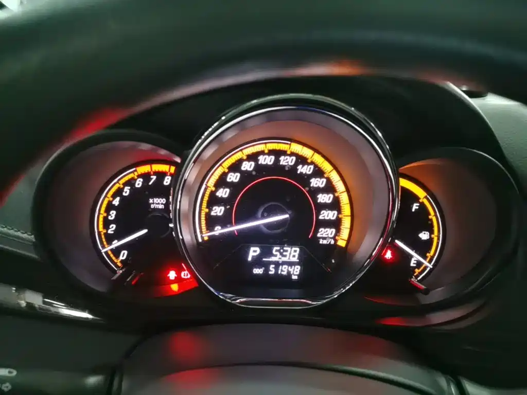 Toyota Yaris L — миниатюра 12