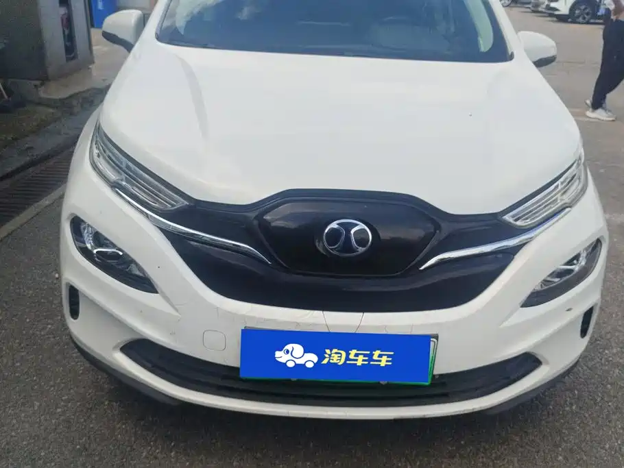 BAIC EX3 — миниатюра 2