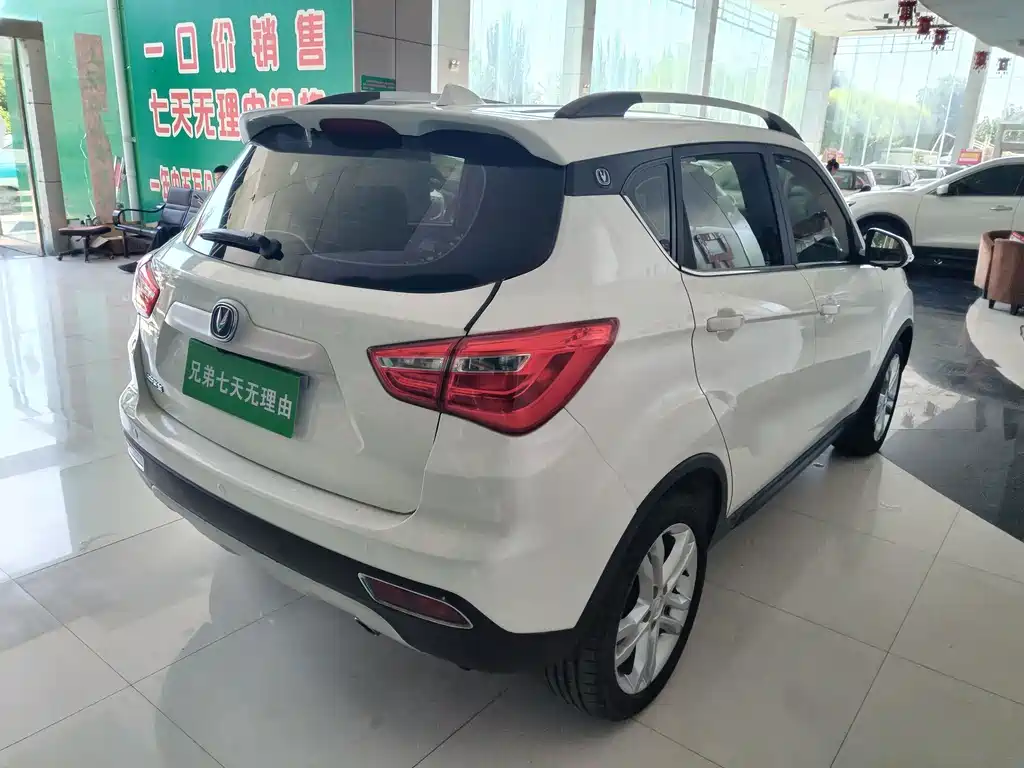 Changan CS35 — миниатюра 9