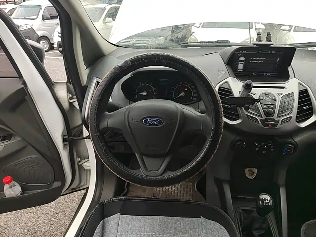Ford Ecosport — миниатюра 11