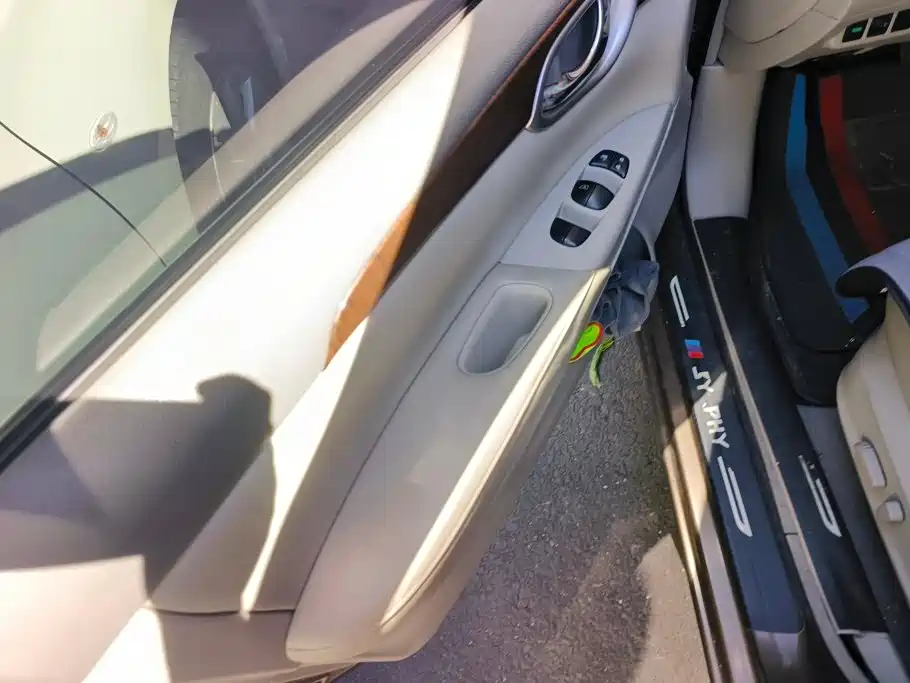 Nissan Sylphy — миниатюра 7