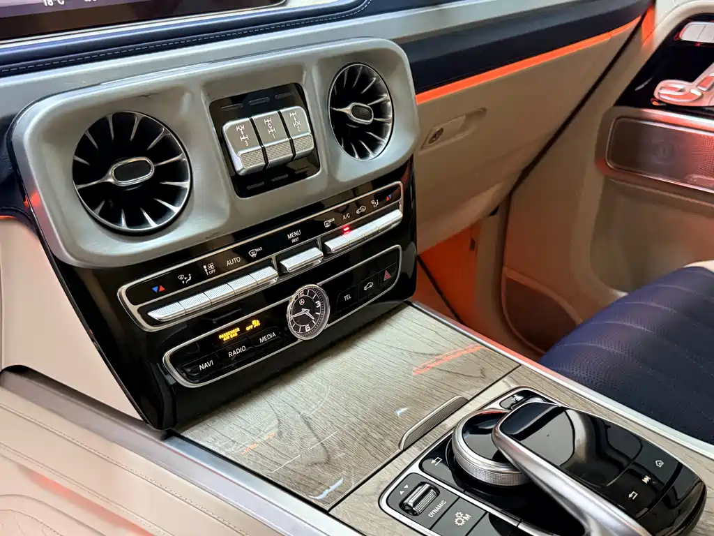 Mercedes-Benz G-Class — миниатюра 22