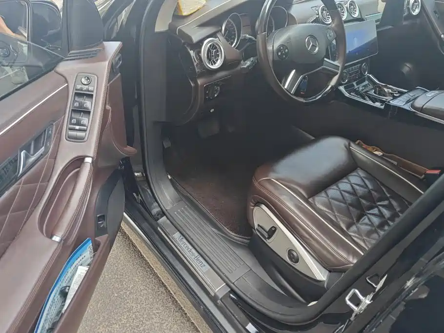 Mercedes-Benz R-Class — миниатюра 9