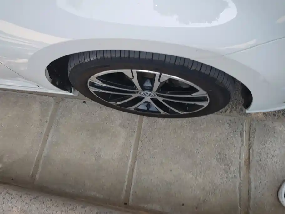 Volkswagen Golf — миниатюра 6