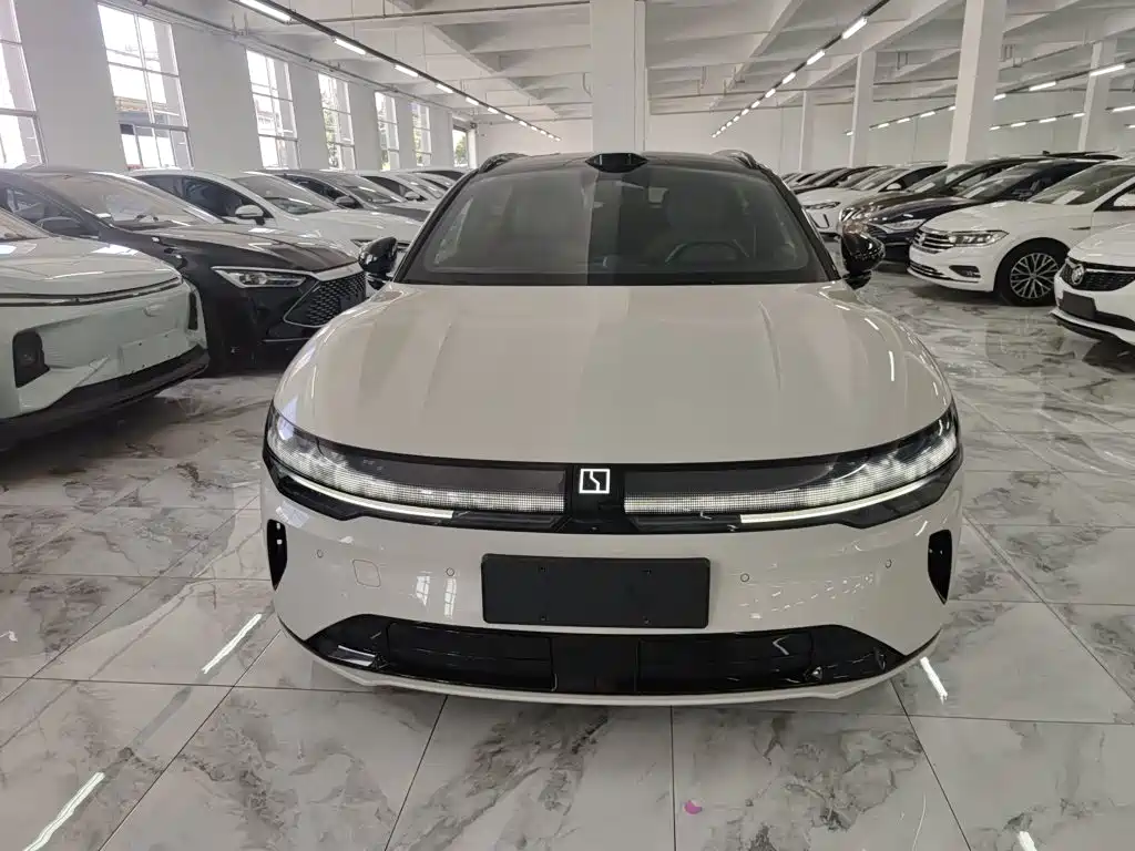 Zeekr Крайний Криптон 007 GT — миниатюра 5