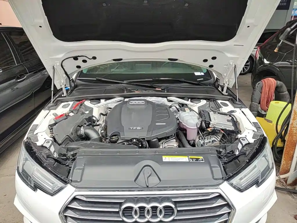 Audi A4L — миниатюра 20