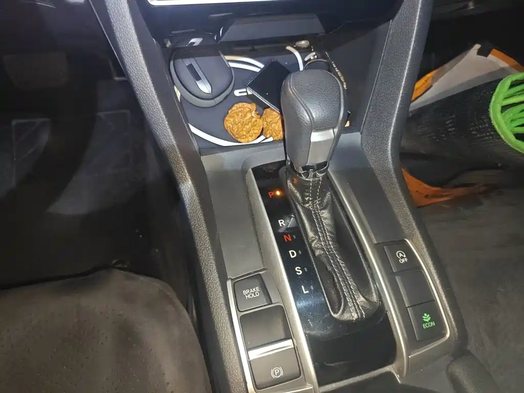 Honda Civic — миниатюра 10