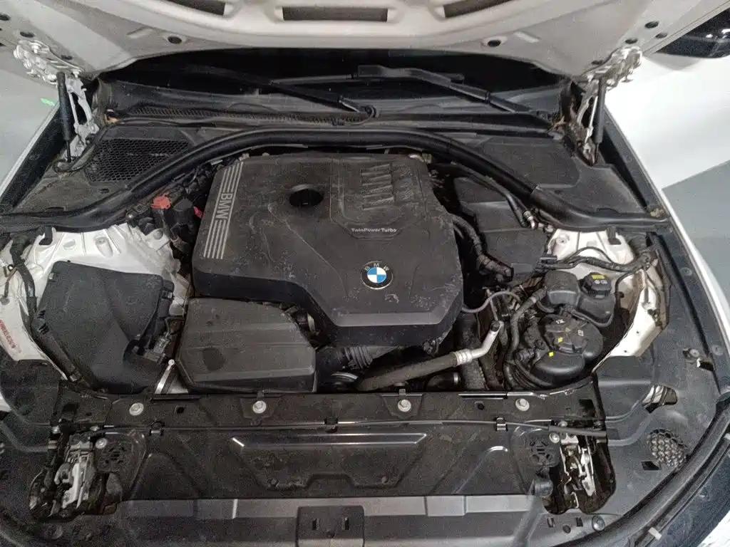 BMW 3 Series — миниатюра 11