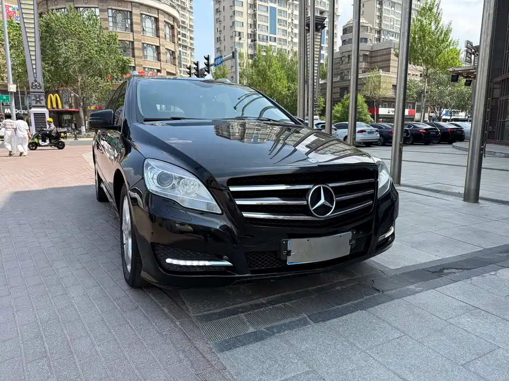 Mercedes-Benz R 2015 R 320 4MATIC Luxury