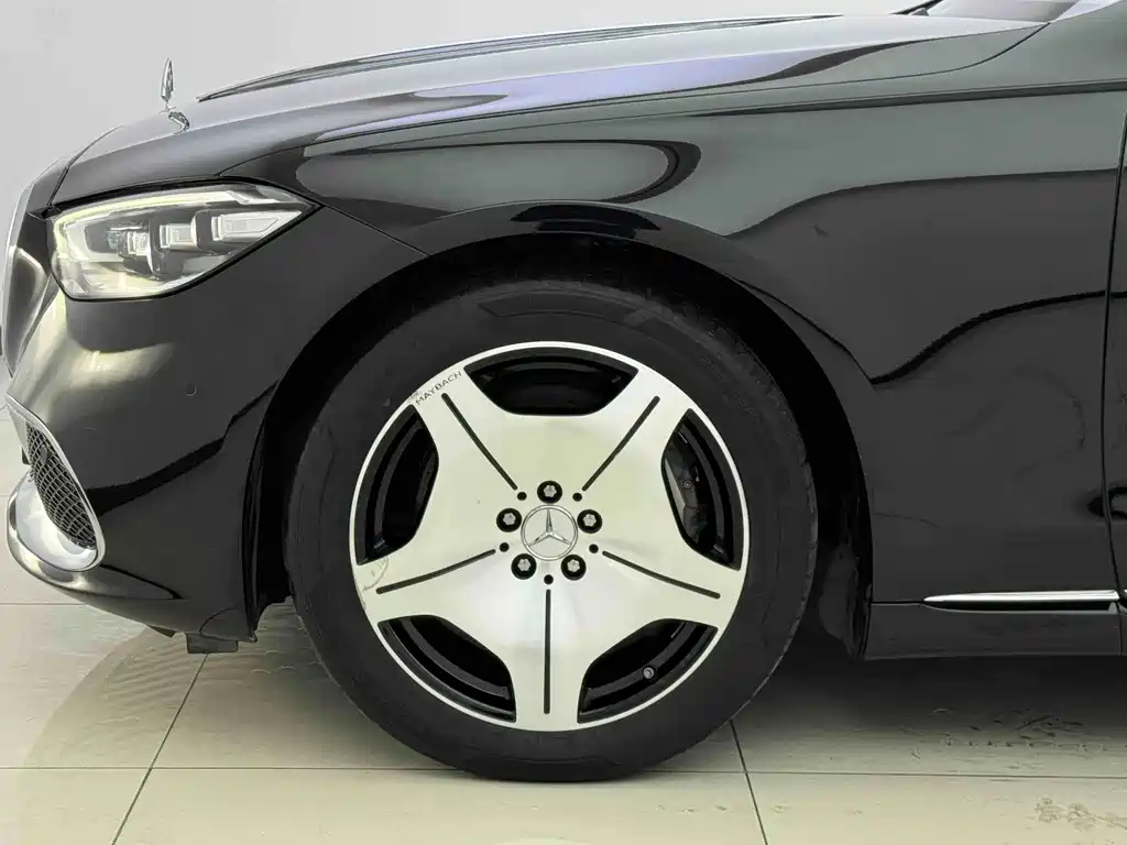 Mercedes-Benz S-Class — миниатюра 12