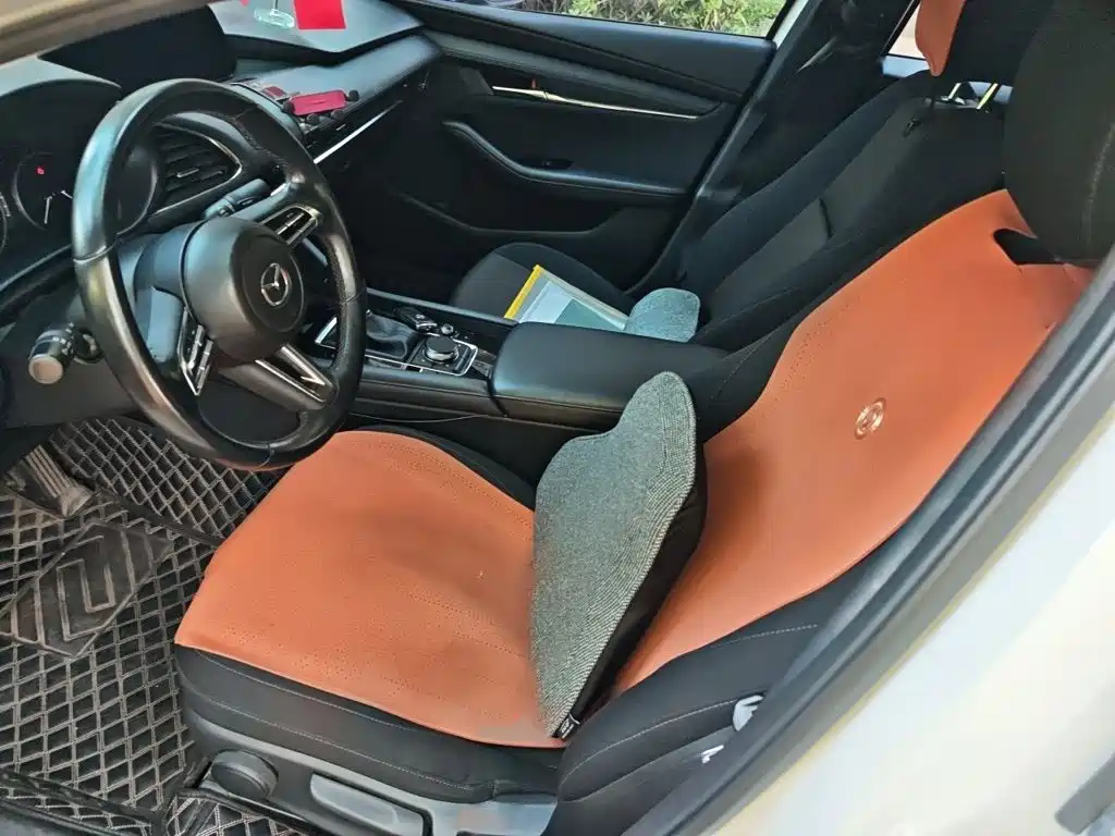Mazda 3 Axela — миниатюра 8