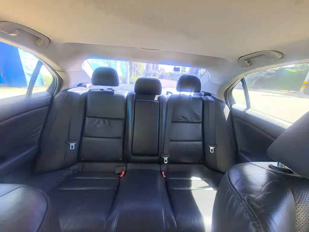 Honda Spirior — миниатюра 10