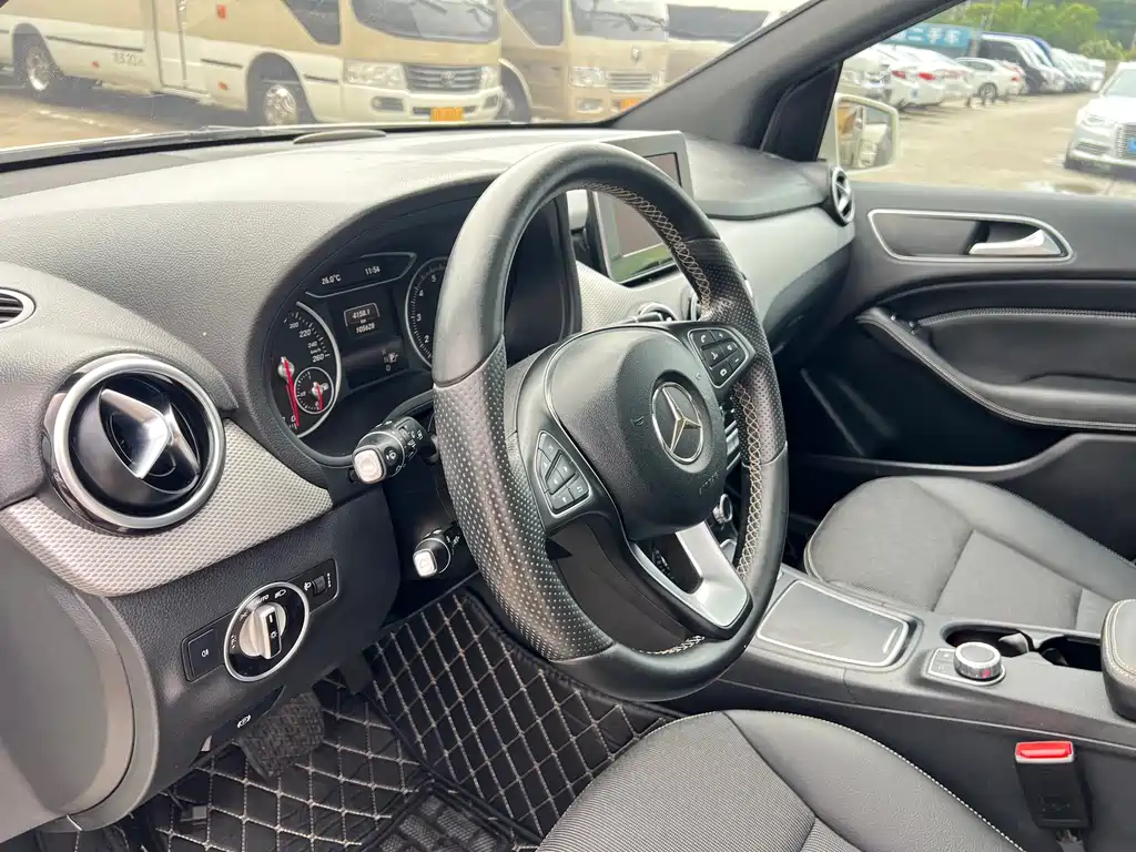 Mercedes-Benz B-Class B 2015 B 200
