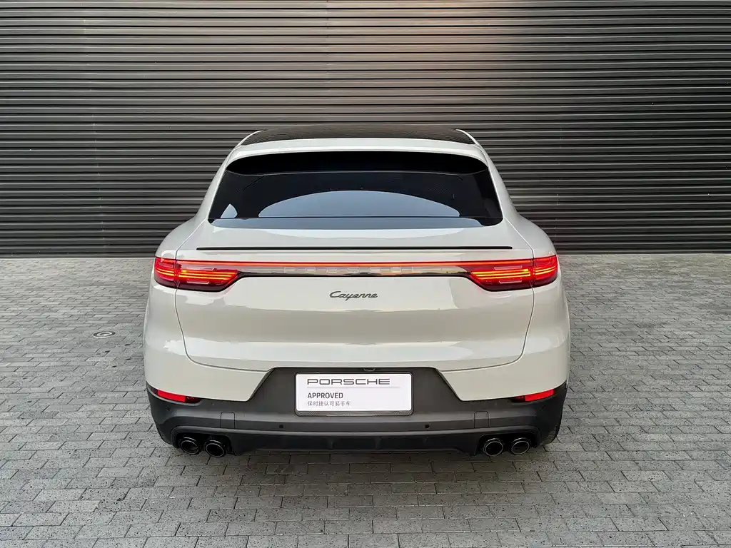 Porsche Cayenne — миниатюра 8