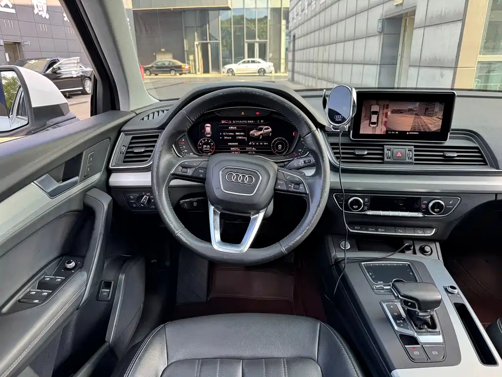 Audi Q5L — миниатюра 20