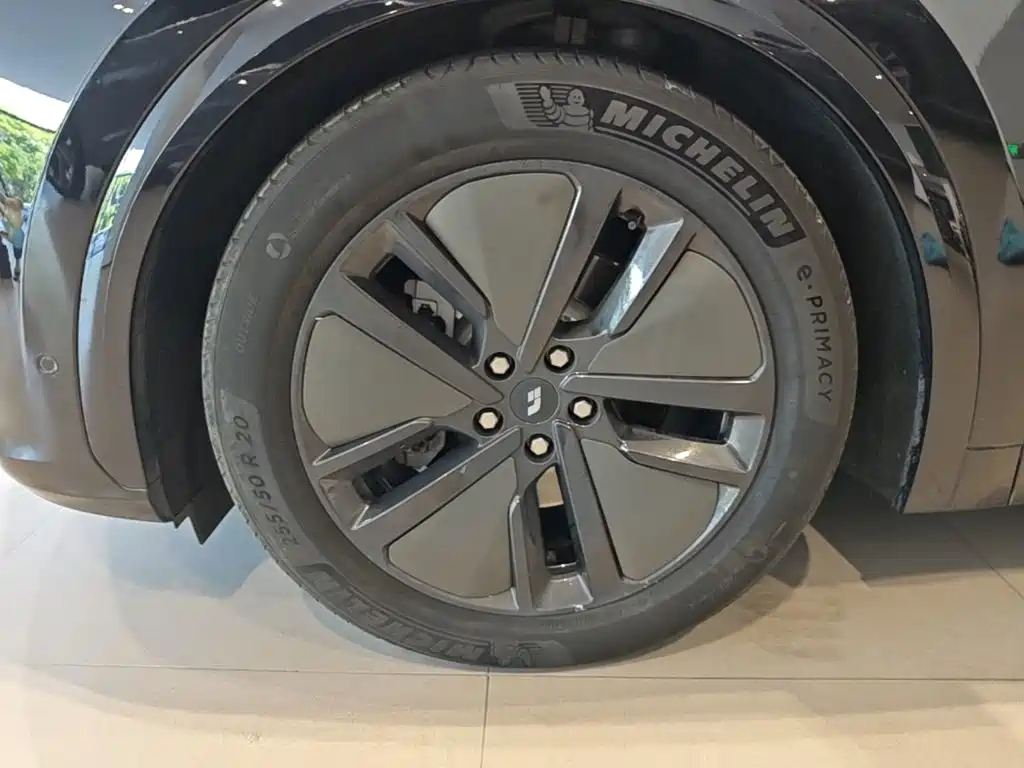 Li Auto Li L7 — миниатюра 23