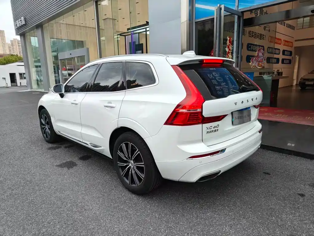 Volvo XC60 — миниатюра 4