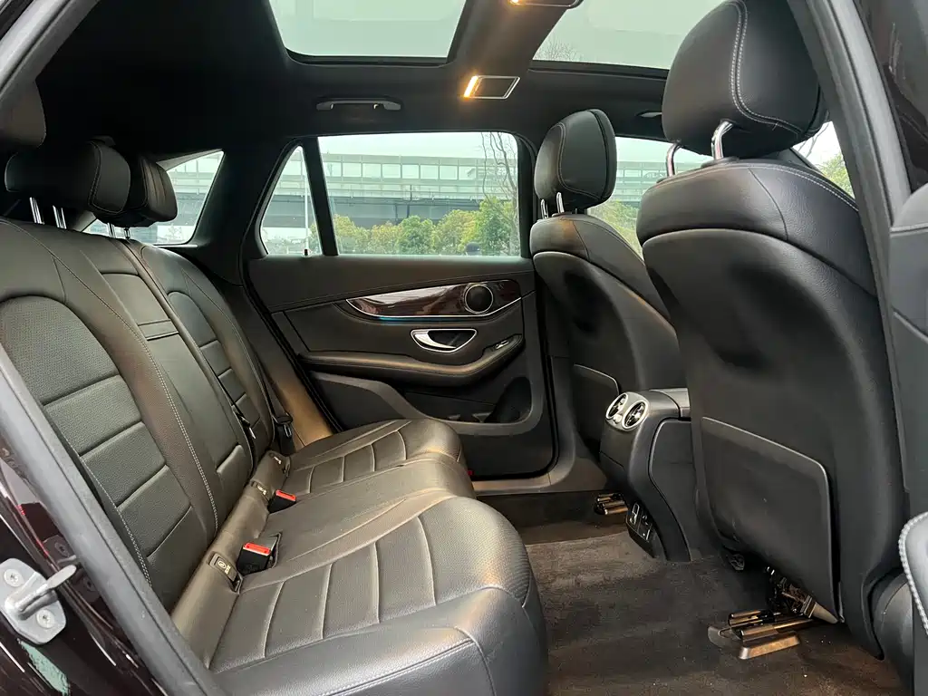Mercedes-Benz GLC - фото 9