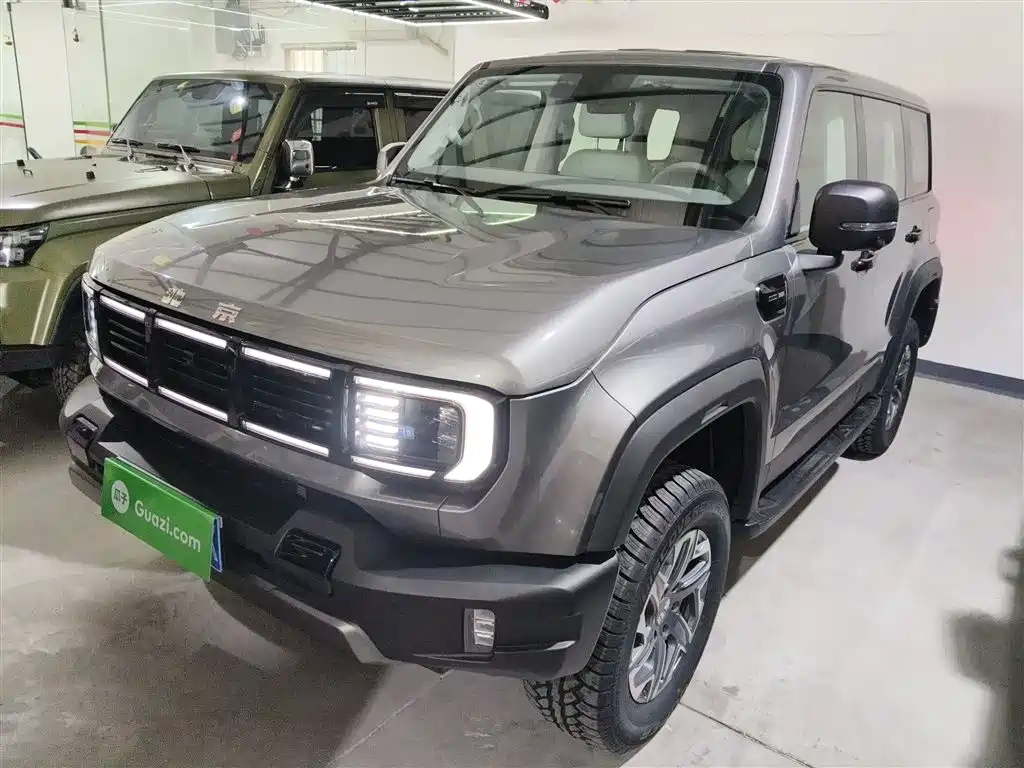 BAIC BJ40 2024 2.0T