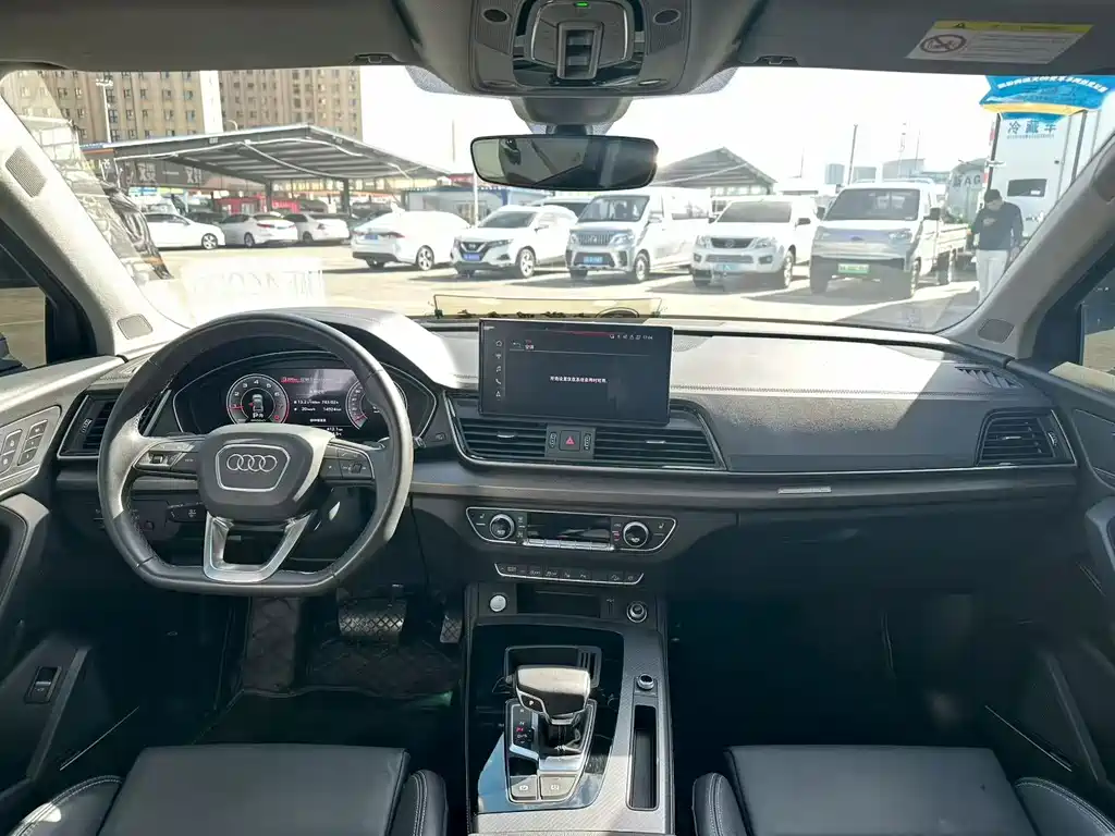 Audi Q5L — миниатюра 5