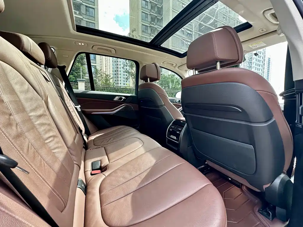 BMW X5 (Import) — миниатюра 12