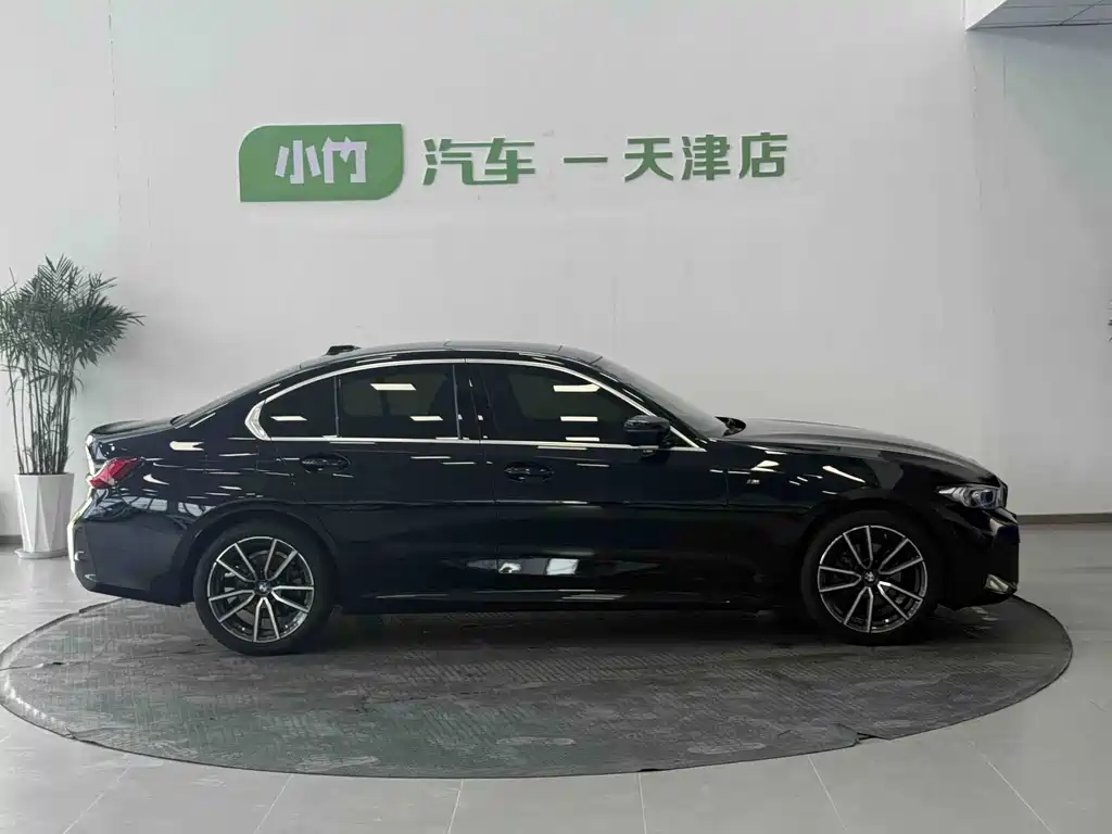BMW 3 Series — миниатюра 8