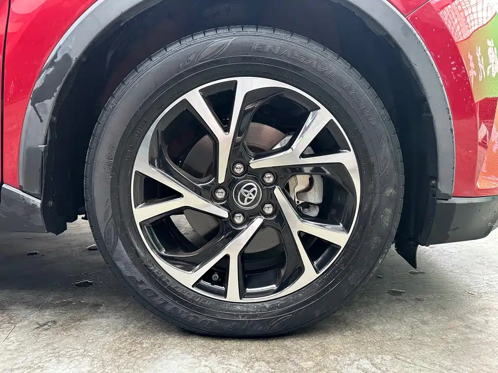 Toyota C-HR — миниатюра 17